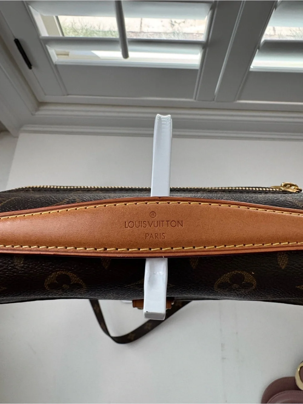 Louis Vuitton Pochette Métis Monogram Canvas Crossbody Satchel